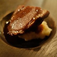 FRANZ - 牛頬肉の赤ワイン煮