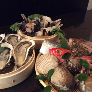 旬の食材を使った海鮮料理