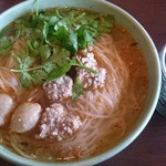 Puketto - タイラーメン(トムヤム)