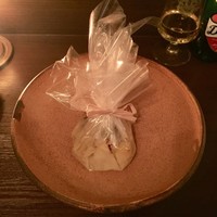 il tram - オニオンヌーヴォーのズッパ　半熟卵　ペコリーノ・ロマーノ