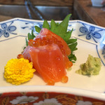 柳家 - サクラマスのお造り