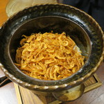 傳 - 食事2：揚げ桜海老 ご飯1