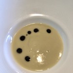 ＢＩＳＴＲＯ Ｂｏｎｎｅ－ｃｈｅｒｅ - ジャガイモポタージュの黒トリュフソース添え