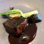 ＢＩＳＴＲＯ Ｂｏｎｎｅ－ｃｈｅｒｅ - 国産牛ほほ肉の赤ワイン煮