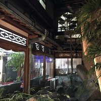 鯛よし百番 - 中庭