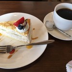 Cake Cafe 楽 - ［2018年2月］ケーキセット