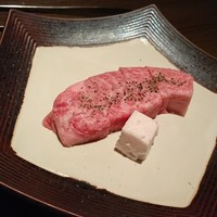 焼肉 大河 - 特選リブロース角切り