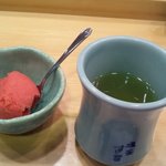 すし哲 - 塩竃のすし哲　あがりとイチゴのシャーベット