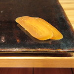 旬鮮彩鮨　豊のはなれ - 飲んでるからと、自家製カラスミ