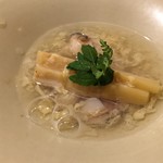 鮨 あらい - 蛤と薪筍のスープ