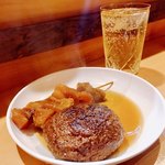 博多のおでん - 食べんと分からん〜分からん〜マイク！時間ばい！！（笑）