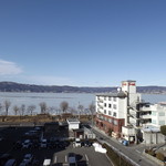 湖泉荘 - 諏訪湖全面結氷