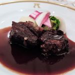 アピシウス - 和牛ほほ肉の蒸し煮　赤ワインソース