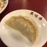 異味香 - 蒸し餃子は判り辛いので開けてみましょー！
