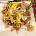 レッド オーキッド - パッタイ