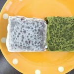 喜八洲総本舗 梅田大丸店 - 【2018/2】白きんつばと抹茶きんつば(with単４電池ｗ)