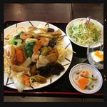 食遊記＠餃子の酒場 - 海鮮カタ焼きそばセット 756円