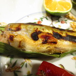 草喰 なかひがし - 子持ち鮎