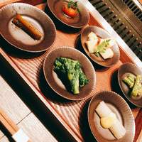 USHIGORO S. NISHIAZABU - 