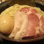 麺屋一燈 - 中盛り麺