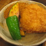 つよしのコロッケ本舗 - 肉入ポテトコロッケ＆竹の子と鶏そぼろのクリームコロッケ