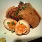 八茶 - とろとろ豚角煮