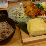 鳥と卵の専門店 鳥玉 - チキン南蛮定食