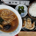 らーめん 味っ子 - 500円…信じられないコスパ。昭和のなつかしラーメンも美味しい！