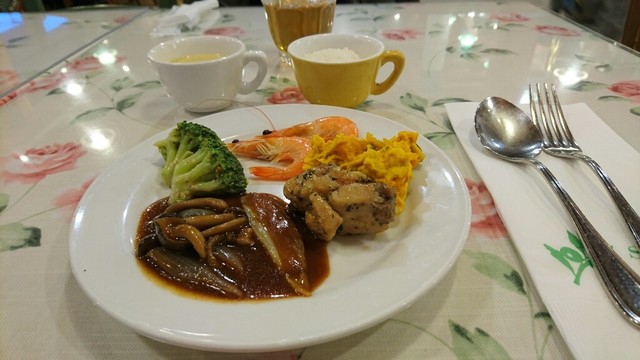 ルイジアナ ママ 西尾店 西尾 パスタ 食べログ