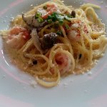 イルパッソ - エビとキノコのクリームパスタ