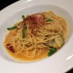 ナポリの食卓 パスタとピッツァ - ベーコンと茄子の辛口醤油味の激辛