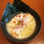 おとなりラーメン - 鶏白湯らーめん(魚介仕立て)