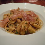 ル・コントワール・デュ・グー - ヤングコーン・生ハムのアンチョビガーリックパスタ