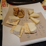 Kuimonoya Wan - ワインに合うチーズ盛り合わせ