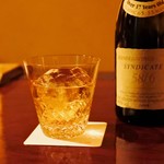 バー ル・サロン - シンジケート