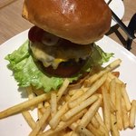 DOUG 'S BURGER - 