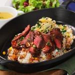 THE BUND - 牛ハラミステーキ＆ガーリックライス