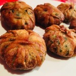 上海食亭 - 上海焼餅（ニラ饅頭）（６５０円）