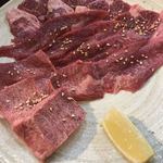 Sumibi Yakiniku Horumon Yokoduna Sanshirou - 