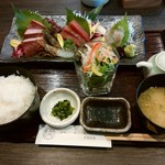 Bisutoro Izakaya Kai - 「鮮魚のお造り盛り合わせ定食」
