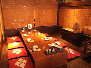 Robatayaki Udatsu - 内観写真