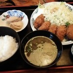 海鮮問屋仲見世 - これで６００円は安い！