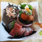 海さくら - ２月２６日  海鮮丼（上）