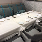 La Brianza - 半個室の席