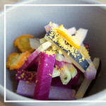 ワンズ バイ ソスウ - 大根　カラスミ　金柑のコンフィ