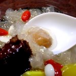 南青山エッセンス - カエルのコラーゲンと白キクラゲの香港風スープデザート