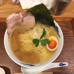 麺屋 猪一 離れ -  追い鰹そば 800円