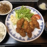 旬菜山 - カキフライ定食 ¥900