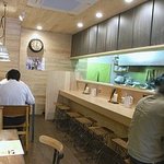 ラーメン仮面55 - 店員さんは女性2名でした