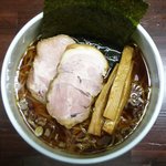 麺肴 よしず - 醤油麺あっさりのアップ